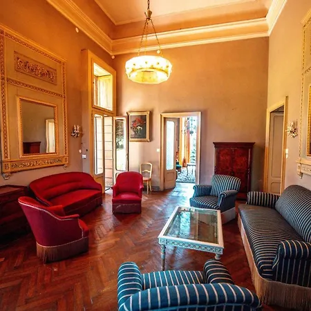 Nava Villa