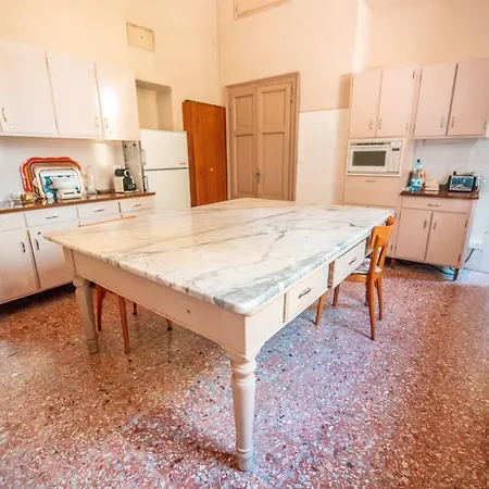 Nava Villa